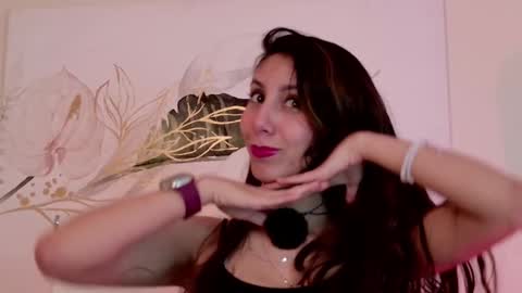 luna online show from March 26, 2026, 9:09 pm