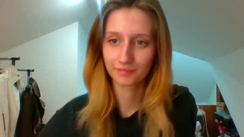 Snapshot of luna_xsensual chatting on January 30, 2025, 6:32 pm L U N A online show from January 30, 2025, 6:32 pm