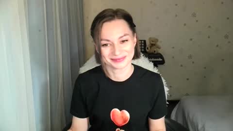 lunaa_bluee online show from December 16, 2025, 10:15 pm