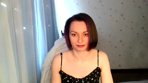 Snapshot of lunaa_bluee chatting on June 6, 2026, 4:55 pm lunaa_bluee online show from June 6, 2026, 4:55 pm