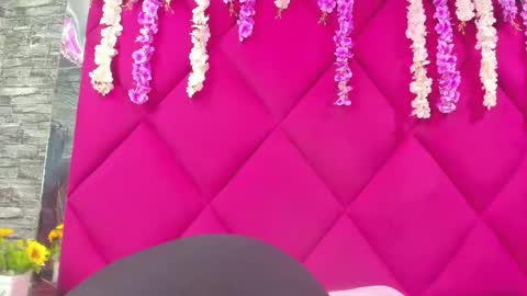 Snapshot of lunaa_brunettee chatting on March 5, 2026, 3:13 am lunna online show from March 5, 2026, 3:13 am