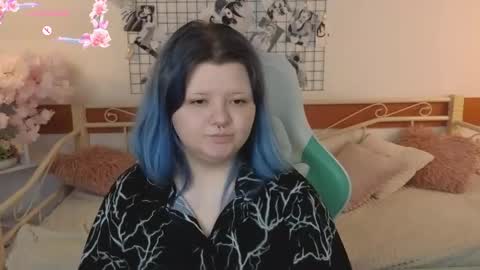 Snapshot of lunaar_ chatting on April 27, 2026, 6:00 am Luna online show from April 27, 2026, 6:00 am