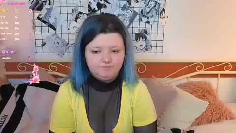 Snapshot of lunaar_ chatting on May 8, 2026, 6:30 am Luna online show from May 8, 2026, 6:30 am