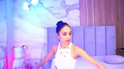 Snapshot of lunablis chatting on July 28, 2026, 6:53 am LunaBlis online show from July 28, 2026, 6:53 am