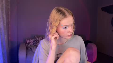 Britney online show from September 10, 2025, 4:07 pm