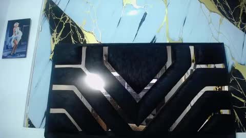 Luna online show from March 21, 2026, 8:19 am