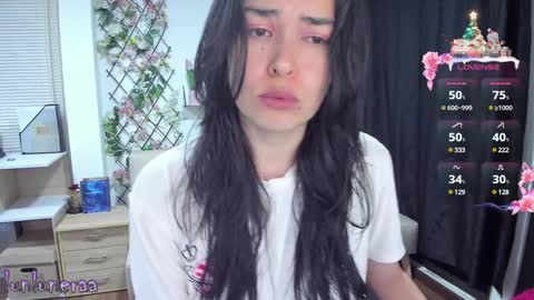 Luna online show from January 8, 2025, 3:19 am