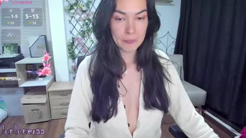 Luna online show from February 25, 2025, 6:14 am