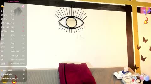 Luna online show from February 26, 2025, 2:25 pm