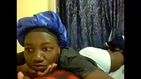 lunah_kitty online show from May 20, 2026, 6:30 am