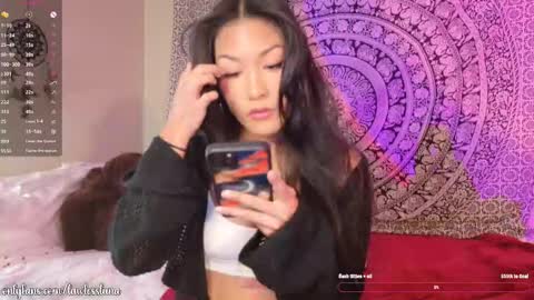 luna dela cruz online show from January 17, 2026, 1:54 am