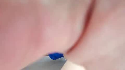 LunaLeonCoupleWife online show from June 17, 2026, 7:00 am