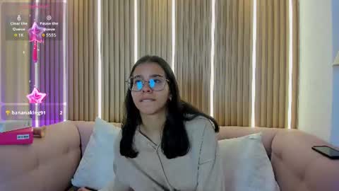 lunamillers_ online show from July 13, 2026, 4:15 am