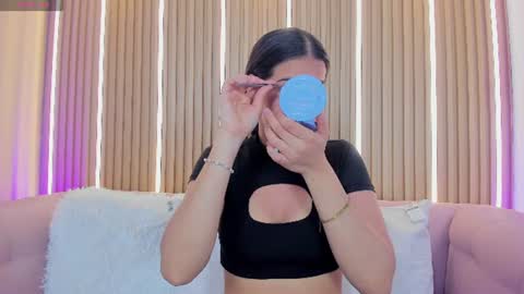 lunamillers_ online show from July 28, 2026, 4:41 am