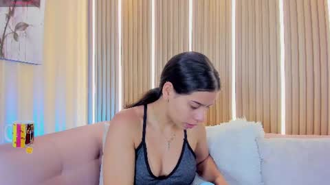 lunamillers_ online show from July 29, 2026, 4:32 am