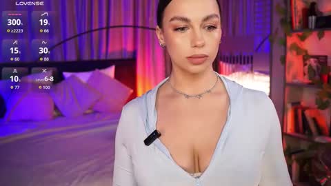 Luna  next streams Mon Fri Sat Sun 8pm-5am gmt0 online show from December 2, 2025, 8:59 pm