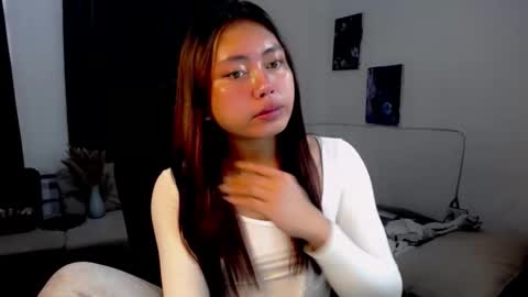Luna online show from April 23, 2026, 8:24 am