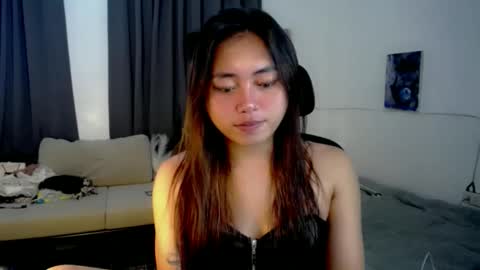 Luna online show from May 26, 2026, 9:55 pm