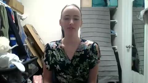 Snapshot of lunapixie2020 chatting on May 20, 2026, 10:38 pm lunapixie2020 online show from May 20, 2026, 10:38 pm