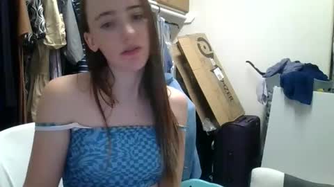 Snapshot of lunapixie2020 chatting on May 26, 2026, 11:34 pm lunapixie2020 online show from May 26, 2026, 11:34 pm