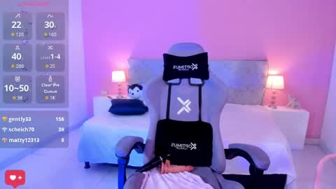 Luna online show from February 2, 2025, 9:51 am