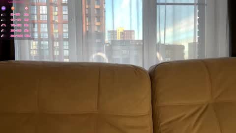 Michelle online show from November 26, 2025, 4:24 am