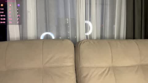 Michelle online show from December 15, 2025, 3:33 am