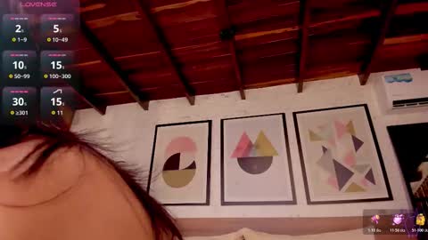 Luna Ruso  online show from November 27, 2025, 8:33 pm