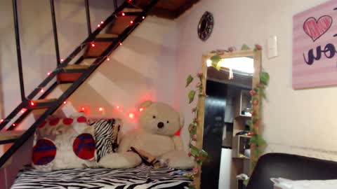 luna online show from January 17, 2025, 11:06 am