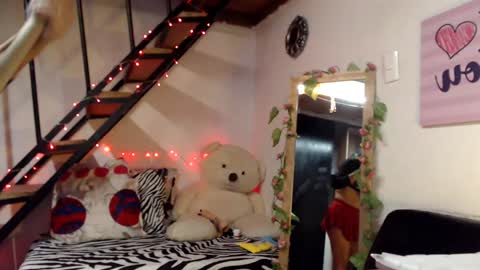 luna online show from January 17, 2025, 2:07 pm