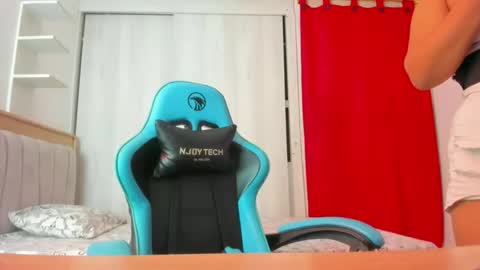 luna online show from January 18, 2026, 2:10 pm