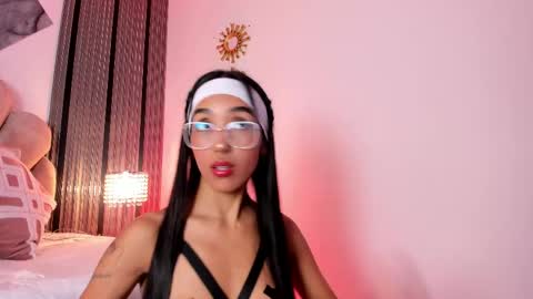 Snapshot of lunavelour_ chatting on April 18, 2026, 2:59 am Luna online show from April 18, 2026, 2:59 am