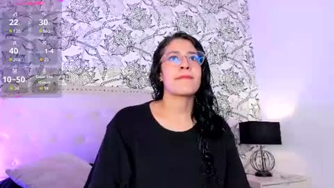 Luna and Kian online show from July 26, 2026, 4:20 am