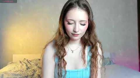 Snapshot of lunbunny chatting on July 18, 2026, 12:31 pm Sonya online show from July 18, 2026, 12:31 pm