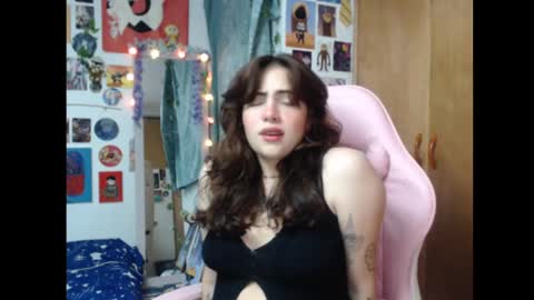 Snapshot of lunita_girl chatting on March 8, 2025, 7:05 am xh online show from March 8, 2025, 7:05 am