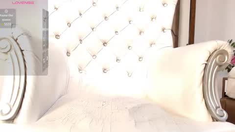 Snapshot of lunitadiva chatting on January 31, 2025, 12:18 pm lunitadiva online show from January 31, 2025, 12:18 pm