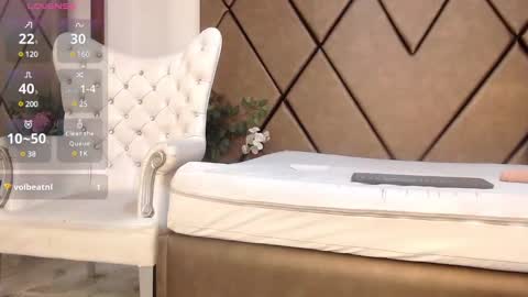 Snapshot of lunitadiva chatting on February 1, 2025, 12:16 pm lunitadiva online show from February 1, 2025, 12:16 pm