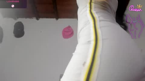 lunnalust online show from April 18, 2026, 1:42 am