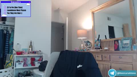 Snapshot of lunobbione chatting on February 21, 2026, 5:36 pm Lunobbione online show from February 21, 2026, 5:36 pm