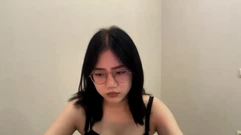 Snapshot of lupefaulker chatting on May 9, 2026, 1:38 pm Roxie online show from May 9, 2026, 1:38 pm