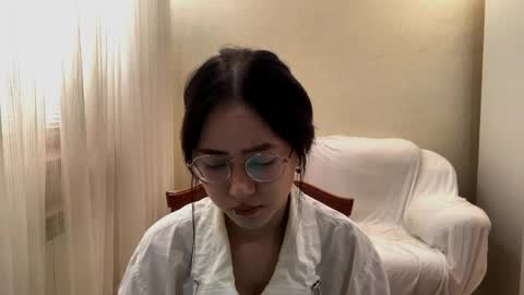 Snapshot of lupefaulker chatting on May 11, 2026, 1:06 pm Roxie online show from May 11, 2026, 1:06 pm