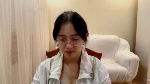 Snapshot of lupefaulker chatting on May 11, 2026, 4:04 pm Roxie online show from May 11, 2026, 4:04 pm