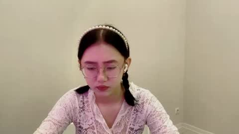 Snapshot of lupefaulker chatting on May 13, 2026, 2:14 pm Roxie online show from May 13, 2026, 2:14 pm
