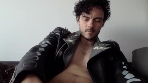 Lupine online show from December 20, 2024, 9:43 am