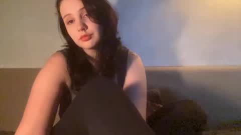 Snapshot of lurasiemers chatting on February 19, 2026, 2:13 pm Lora online show from February 19, 2026, 2:13 pm