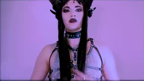 lurosincubus online show from July 28, 2026, 12:48 pm