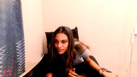 Snapshot of luscious_lexy chatting on April 26, 2026, 5:16 am luscious_lexy online show from April 26, 2026, 5:16 am