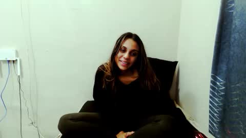 Snapshot of luscious_lexy chatting on May 3, 2026, 4:29 am luscious_lexy online show from May 3, 2026, 4:29 am