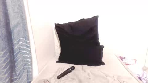 Snapshot of luscious_lexy chatting on May 8, 2026, 6:08 am luscious_lexy online show from May 8, 2026, 6:08 am