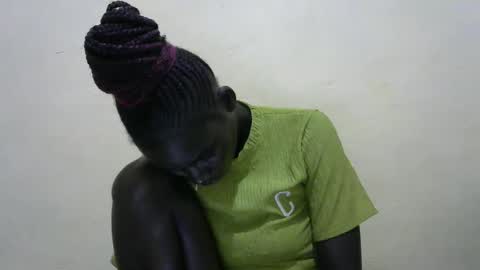 Lush Ness online show from December 8, 2024, 7:54 pm